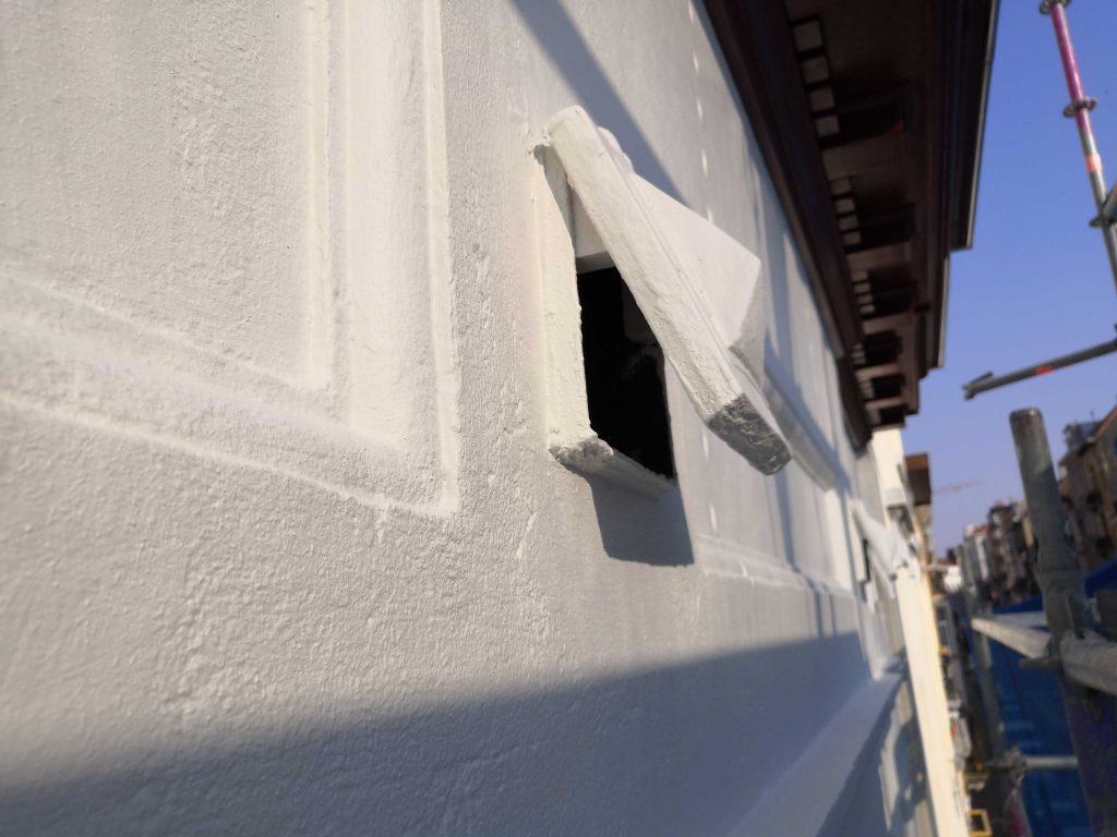 Résultat final de l'aménagement du trou de boulin. Rue Dethy, Saint-Gilles.